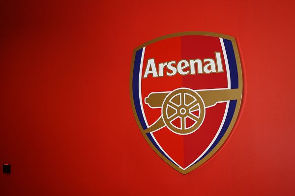 上海海港中超三连冠，但含金量极低，山东泰山明年是最大夺冠热门