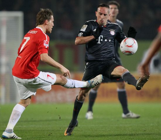 意媒：尤文有意签下尤尔曼德，托纳利和米林科维奇也是目标