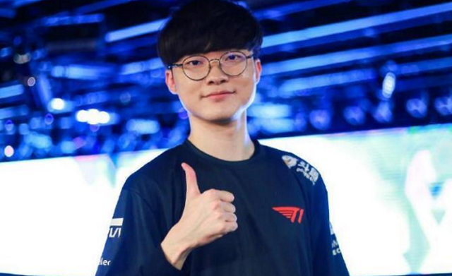 Faker：Chovy非常优秀，坚信他有一天定能够在世界赛上夺冠