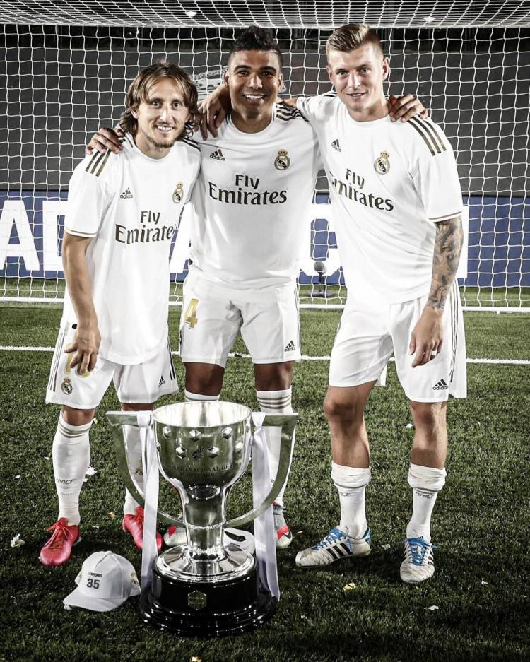 米体：彪马推出意大利超级杯用球，采用前沿科技打造