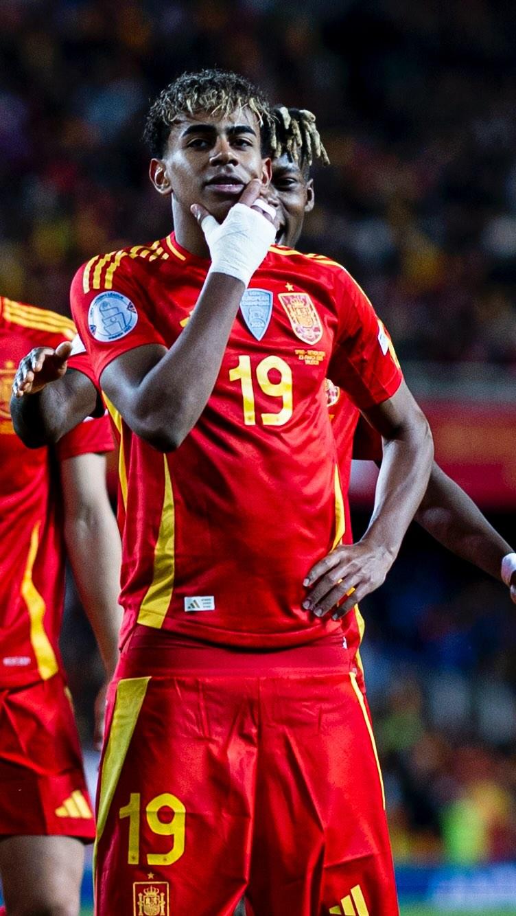 中足联官方：如发现俱乐部与球员签“阴阳合同”，将勒令降级