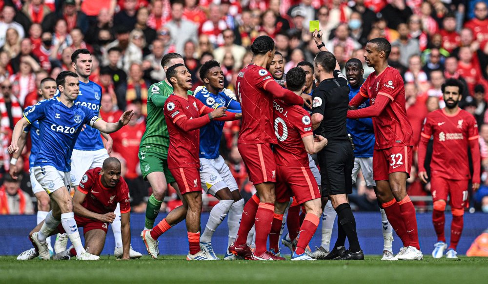 北爱尔兰主帅批评门将法雷尔：他本该做得更好（北爱尔兰主帅不满门将法雷尔：本应表现得更好）